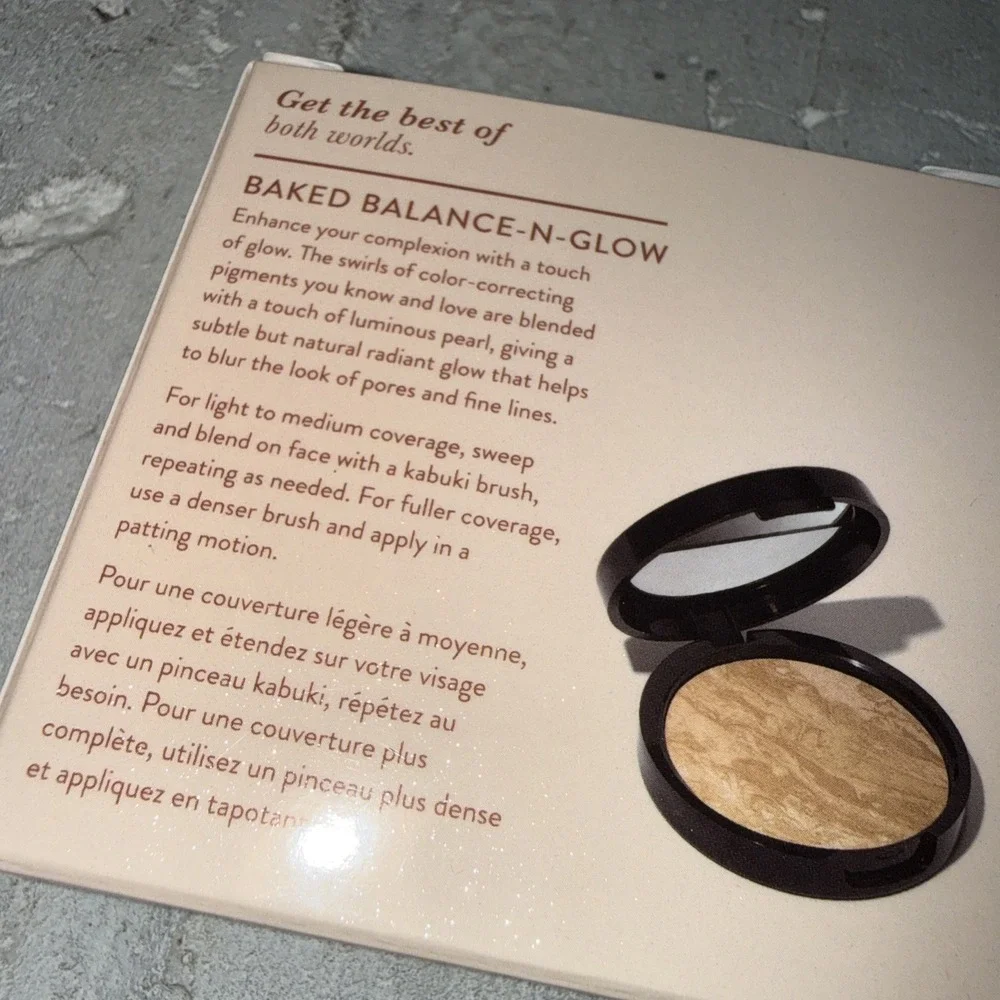 Laura Geller Baked Balance-N-Glow Illuiminating Foundation Golden Medium New